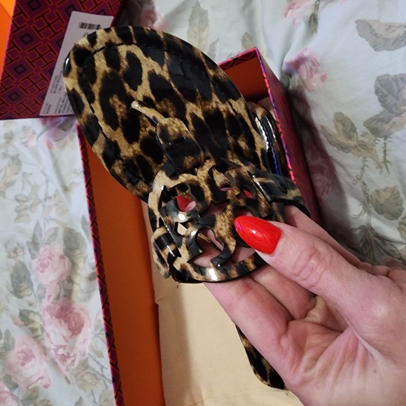 Tory Burch Leopard Print Sandals - Picture 4 of 8